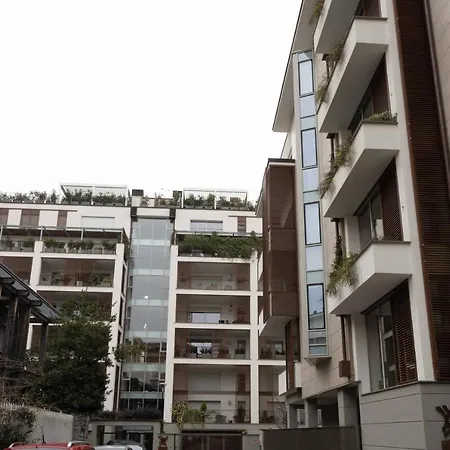 Appartement Amazing In *